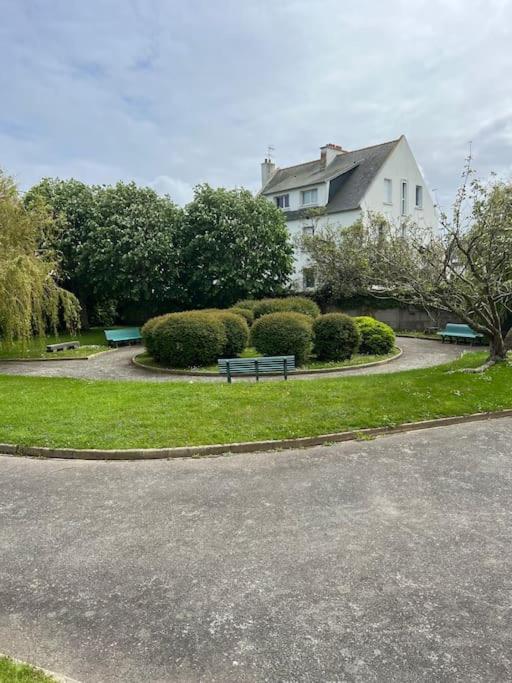 Bel Appartement De Bord De Mer Avec Veranda Roscoff Dış mekan fotoğraf